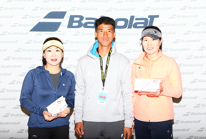 국화 우승 채수정, 김효순.