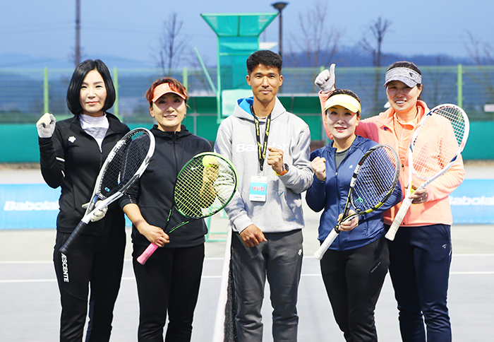 국화부 결승 진출자들. 박소현, 박정랑 vs 채수정, 김효순.