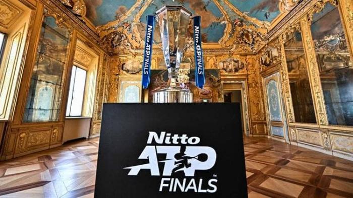 ATP 파이널스 우승 트로피 ATP파이널스는 이탈리아의