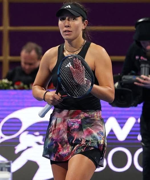 제시카 페굴라 하프 코리안 222324년 WTA 1000대회 타이틀이 있으나 올해는 아직 소식이 없다