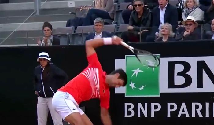 “성격 나쁜 사람이 테니스를 잘 친다.” 기사 이미지